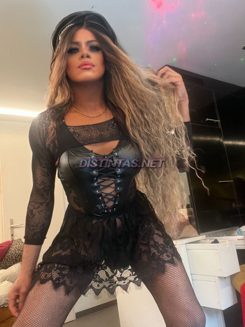 Donatella Mistress