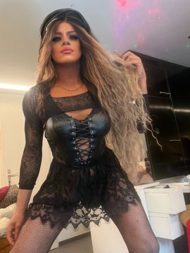 Donatella Mistress