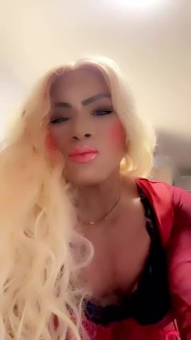 Donatella Mistress