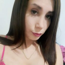 Angela Guzmán