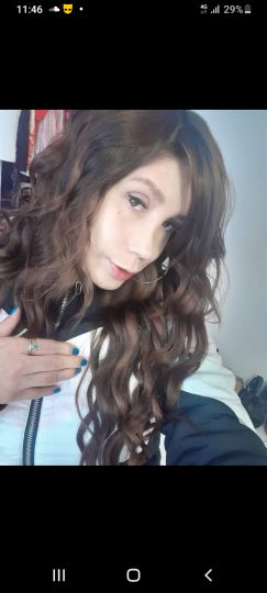 Angela Guzmán