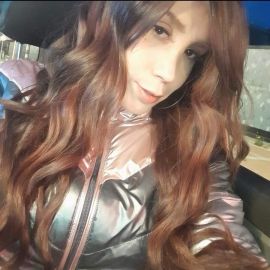Angela Guzmán