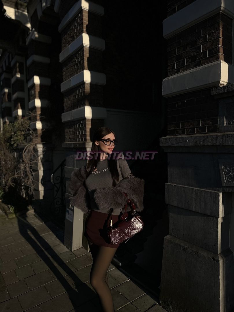 İREM EGELİ