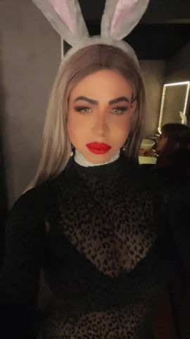 Isa Dotada