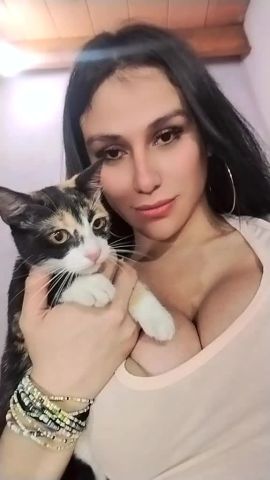 Erika Alexandra 