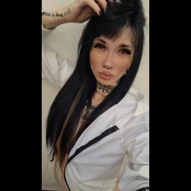 Angie Fox