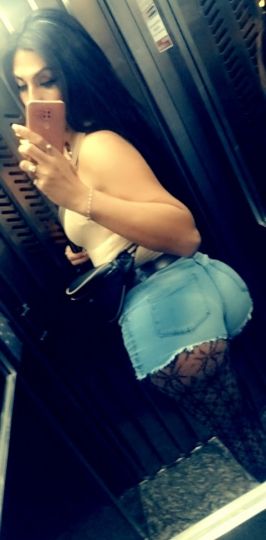 Karla Premium
