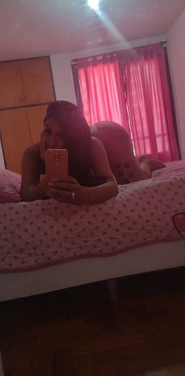 Karla Premium