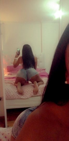 Karla Premium