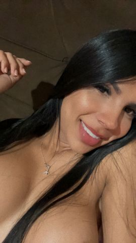 Nataly Colombiana