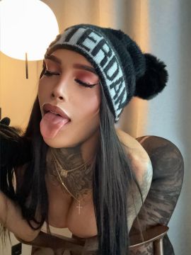 Miss Issa