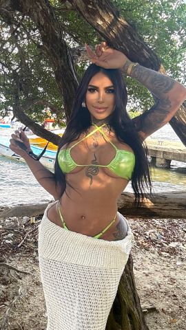 Miss Issa
