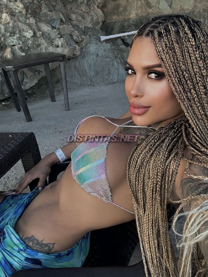 Miss Issa