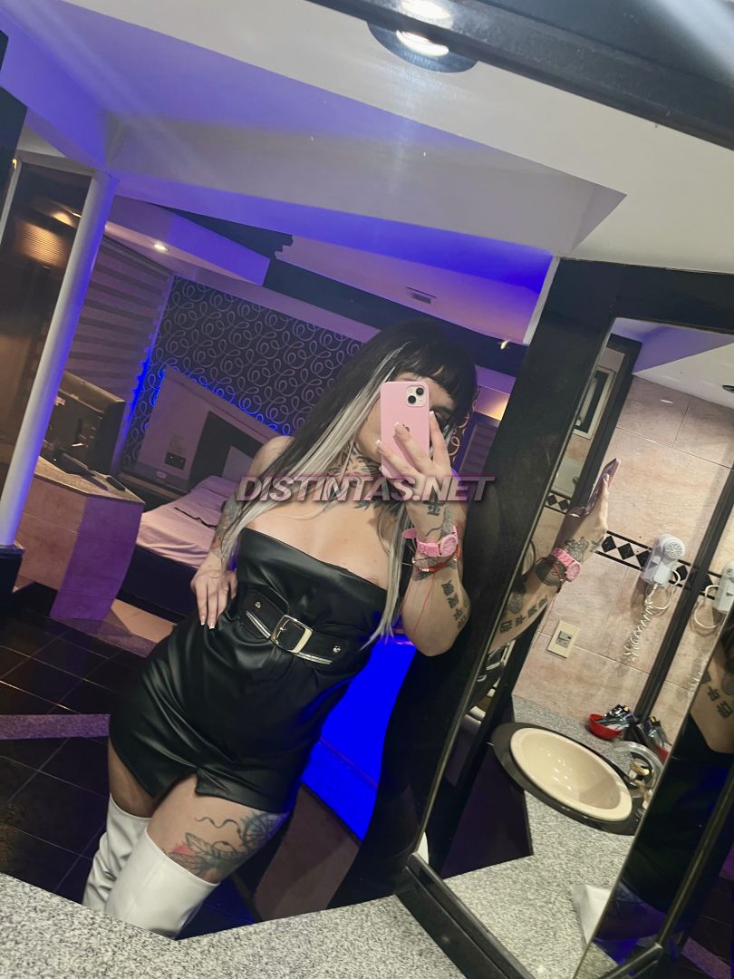 Nena Caliente