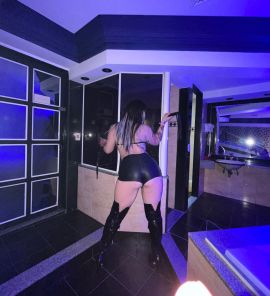 Nena Caliente