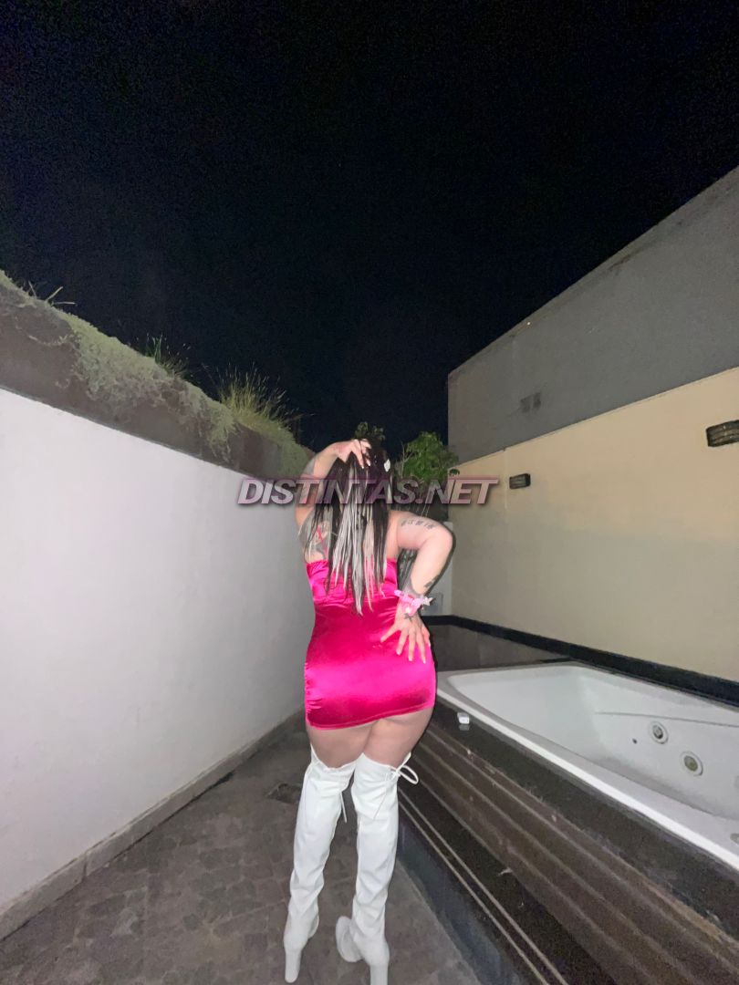 Nena Caliente
