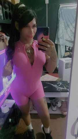 Mia Pilar