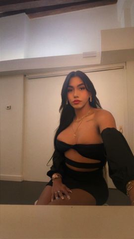 Camila Latina XXL