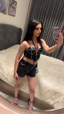 Dani Love