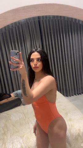 Dani Love