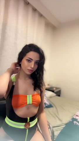 Dani Love