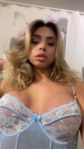 Francesca Petrovicky 