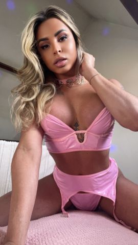 Francesca Petrovicky 