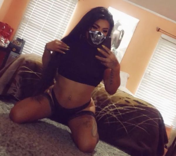I am very hot very affectionate you feel so rich I love to suck and kiss ❤️😘