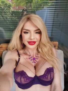 Christina Bombon
