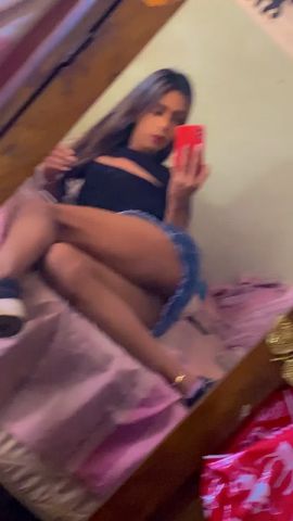 Anthonella C