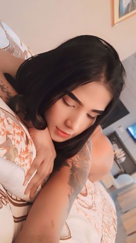 Eva Hiller