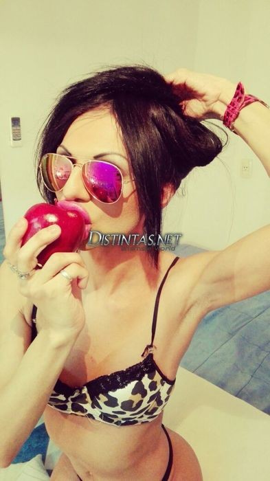 Veronica F