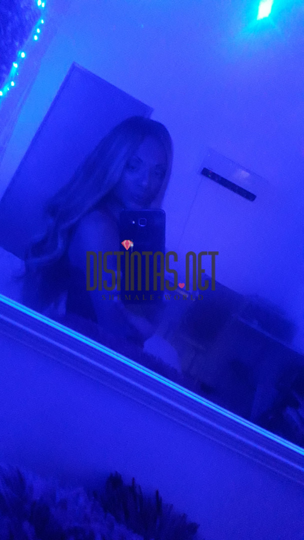 Veronica F