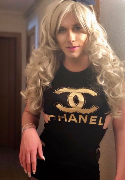 Hello, I'm Chanel, my photos are 100% real, my services are guaranteed, I'm a complete girl, active, passive, used bareback blowjob, kisses with tongue, erotic relaxing massage, mutual penetration, I offer you a drink, a beer, music, pleasant atmosph
