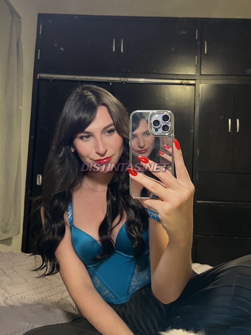 Andrea Rebecca