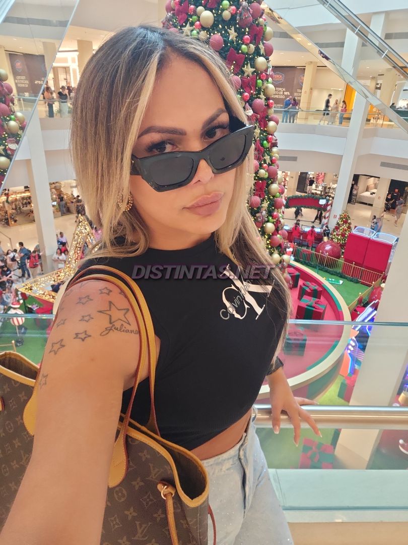 Daniella Sexy Ts