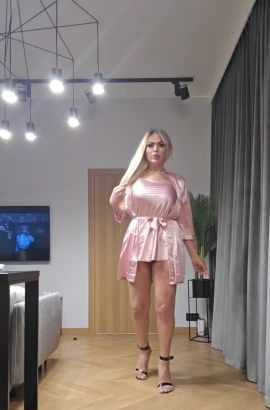 Daniella Sexy Ts