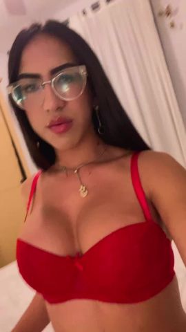 Alexandra Yoza