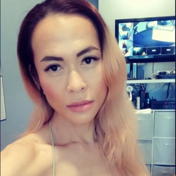 Hi Luv, im Candie from OC 
30 years old cmt  *** Therapist
senual body to body and finish 💦
house fees and Donations is included 

1h/300
90m/500
CASH ONLY