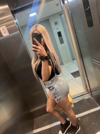 Barbie Janys