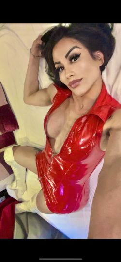Anitta Mandy