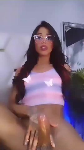Camila Smith
