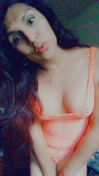 Educada ,y complaciente te trata como ha un 👑  atiendo heterocuriosos , HETEROS.bisexules, y  caballeros solventes. Sexo oral anal poses y trato de enamorados versátil.