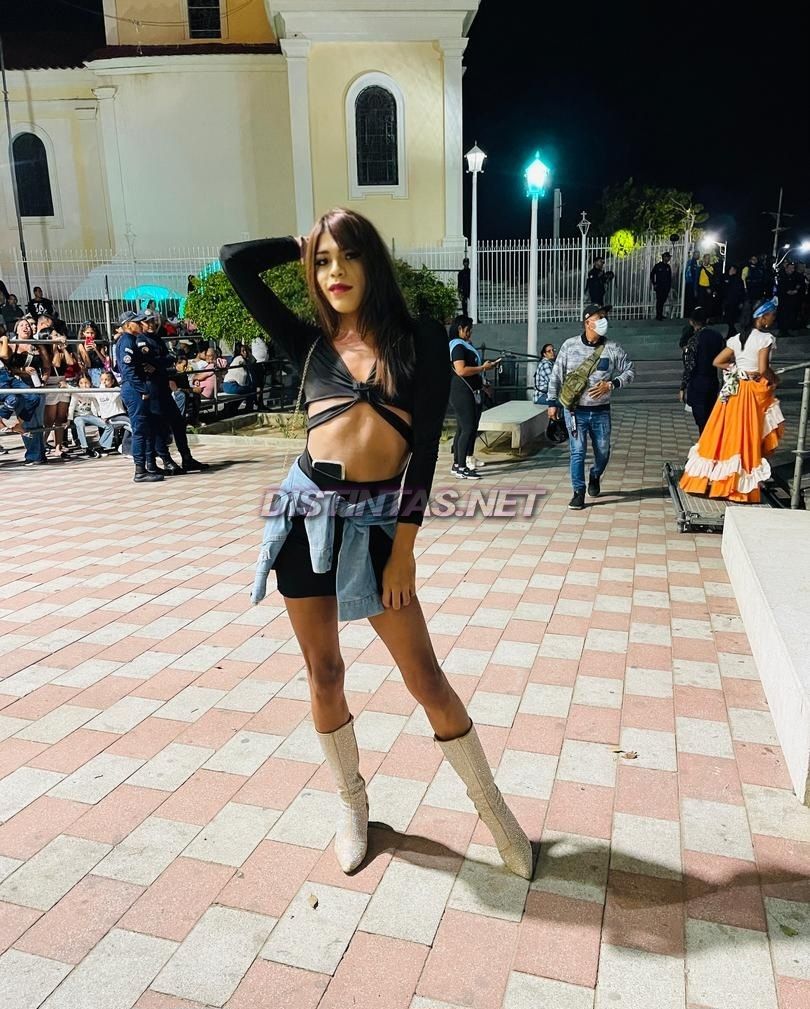Alejandra Lozano
