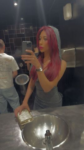 Vicky Love