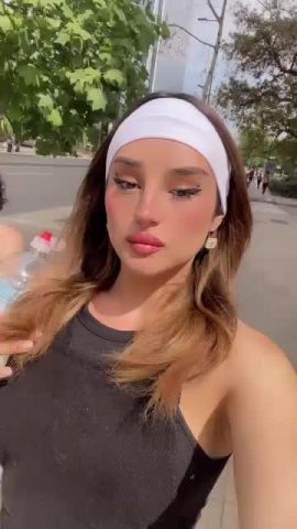 Jade T