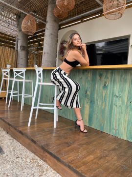 Jade T