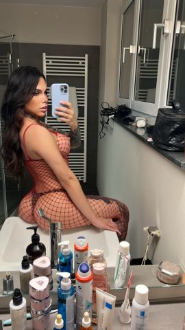 Chloe Angelina