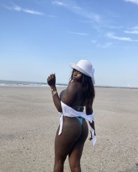 Bruna surfistinha Dotada
