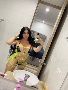 Emily Muñeton